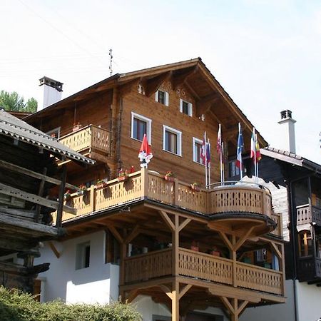 B&B Cafe De La Poste Agettes Exterior foto