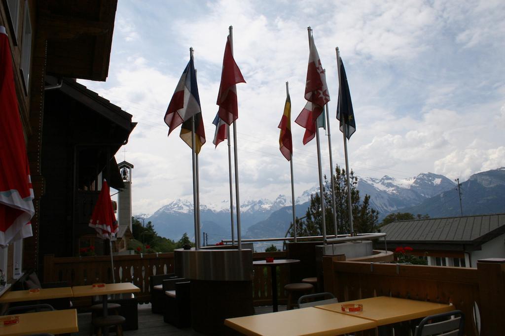 B&B Cafe De La Poste Agettes Exterior foto