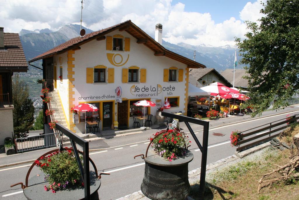 B&B Cafe De La Poste Agettes Exterior foto